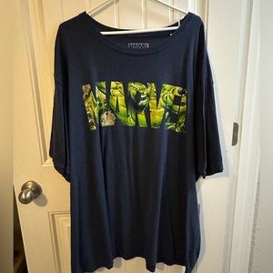 Men’s 5xl Marvel shirt